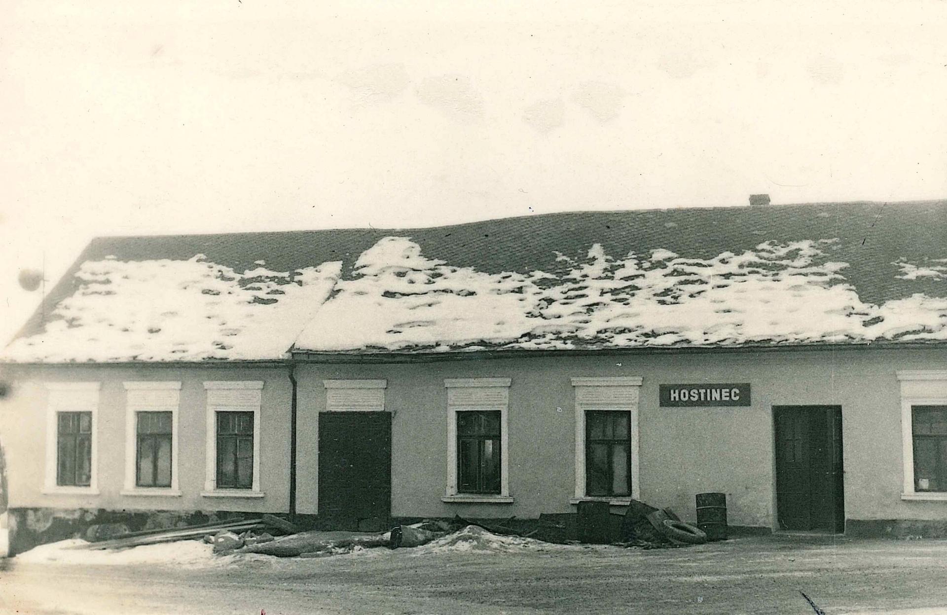 původní sál před opravou v roce 1966